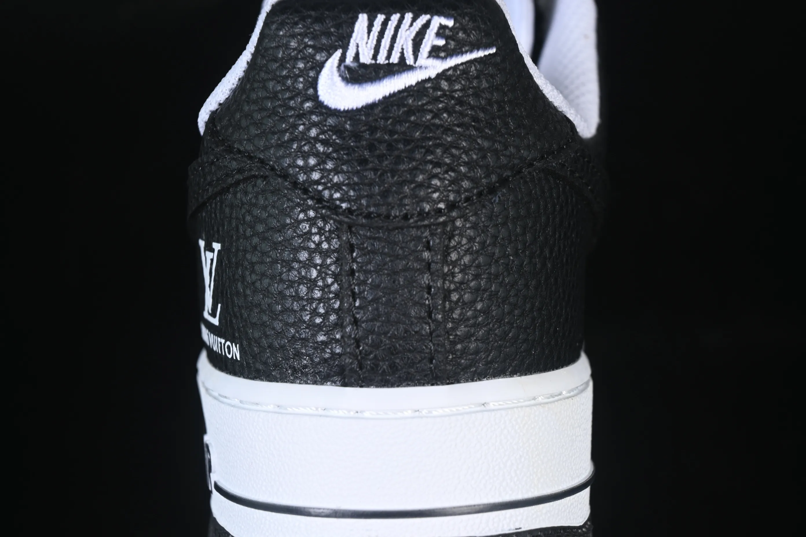 All categories Nk Air Force 1 Air Force series Nk Air Force 1 Low Air Force low-top Nike Air Force 1'07 Low LV joint Samurai black pebbles Air Force 1 low-top casual sneakers CZ3986-003